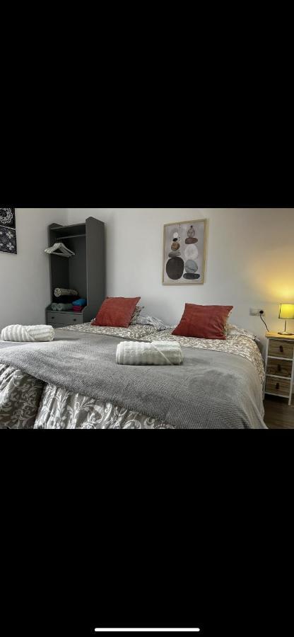 Centro Grupos Malaga Parking Gratis 3 Apartment Exterior photo